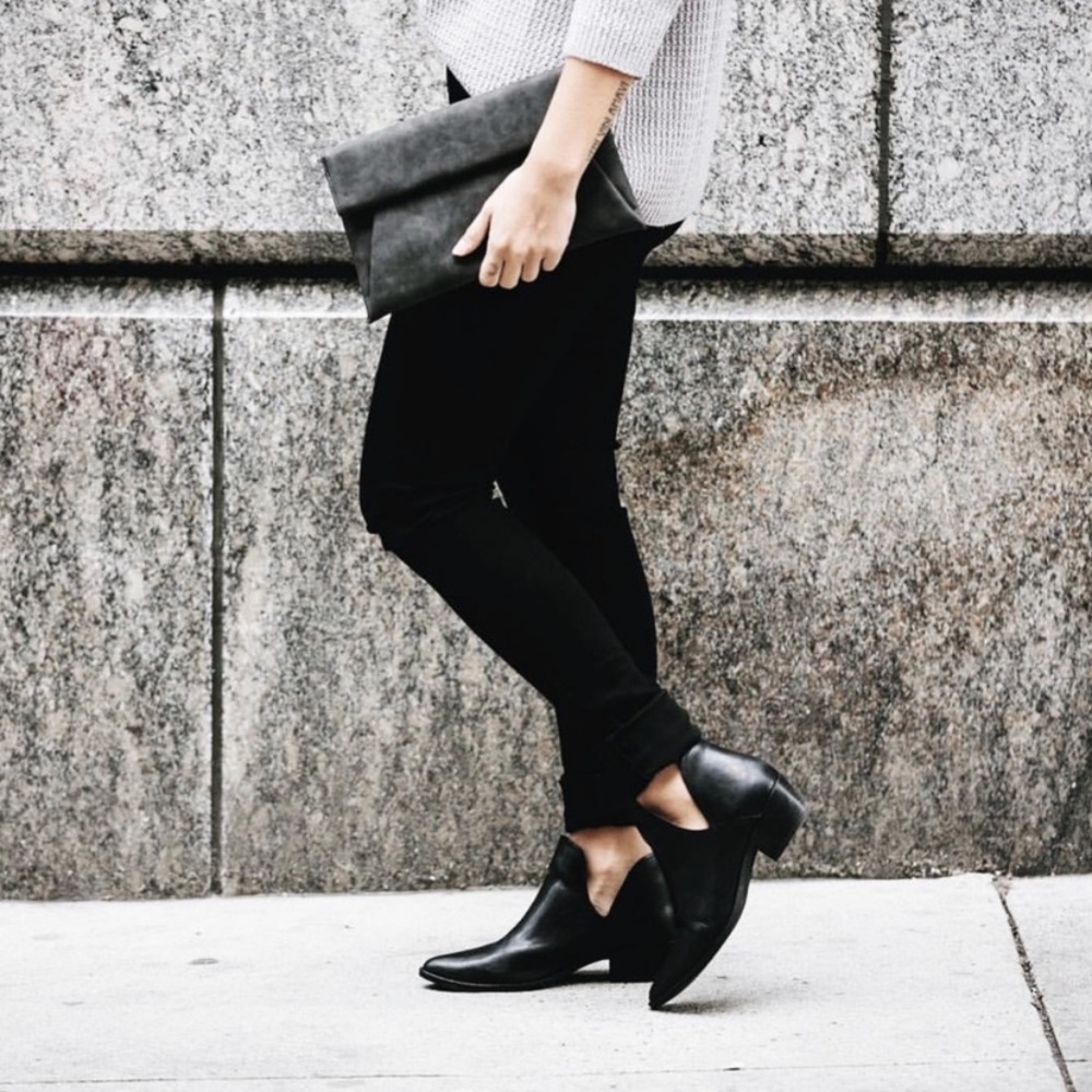 Lulus suede clutch